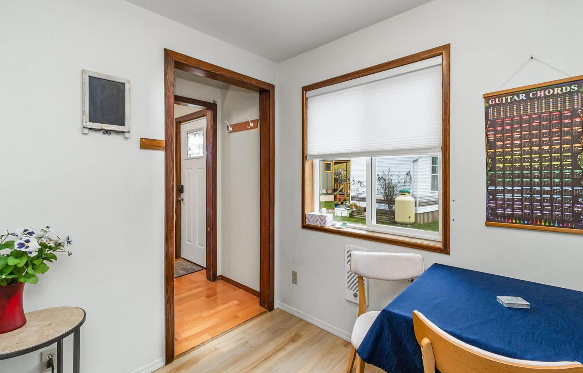 #2 With Large Kitchen Across The Street From The Apartamento *