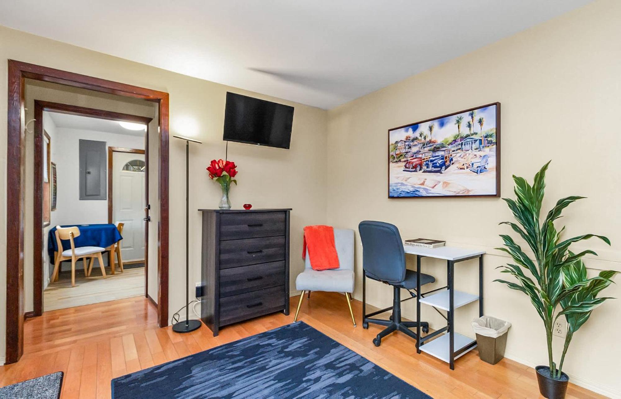 #2 With Large Kitchen Across The Street From The Apartamento *